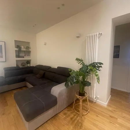 Cozy Flat Near Porta Nuova Station Balcony & Ac *
