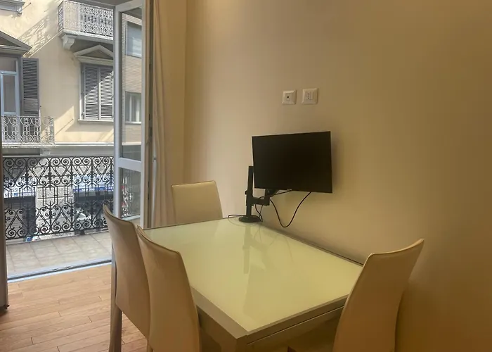 شقة Cozy Flat Near Porta Nuova Station Balcony & Ac